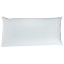 Almohada Petit Plus de fibra Pikolin, ideal para niños y dormir boca abajo. Disponible en Colchonerías Wake Up Extremadura.